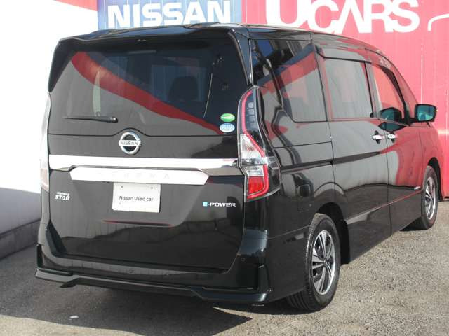 セレナ1.2 e-POWER ハイウェイスターV