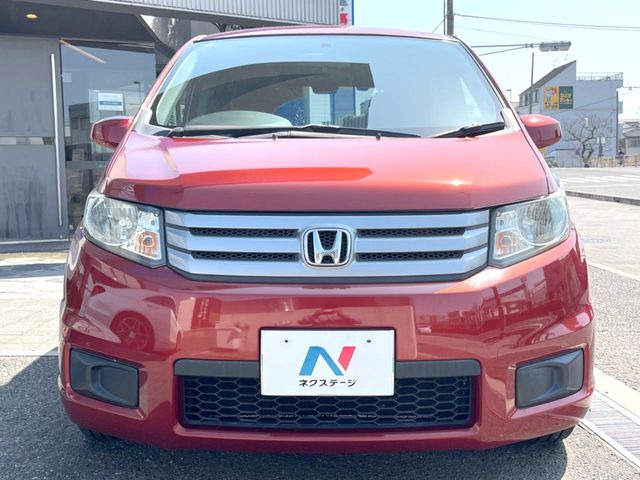 安心の最長10年・走行無制限保証(有償)をご用意。保証内容も充実はもちろん、無料点検&オイル交換や、年中無休の全国・24時間ロードサービスも付帯されておりますのでご安心下さい。