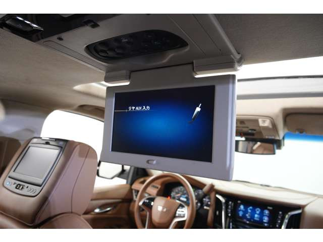 �Z�~�A�j�����i�b�p���U�[���̗p�����S�[�W���X�ȃV�[�g(1,2���)��d���T�C�h�X�e�b�v�����W����������鍋�؎d�l�́u�v���`�i���v