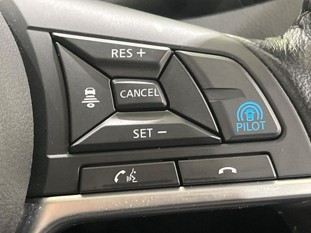 【プロパイロット】高速道路での長距離走行が楽に!!渋滞時と巡回走行のシーンで、アクセル・ブレーキ・ステアリングを自動で制御し、長距離運転の負担を軽減してくれます♪