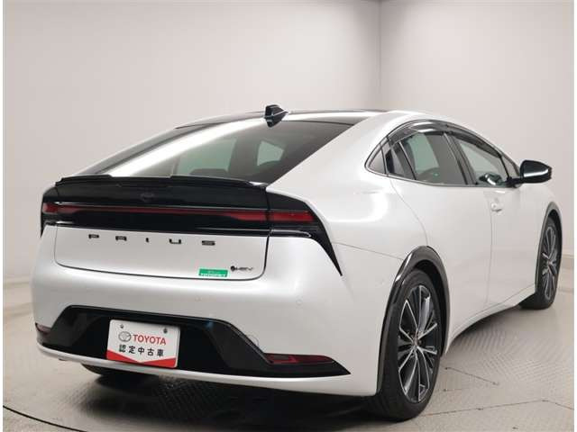 プリウス2.0 Z