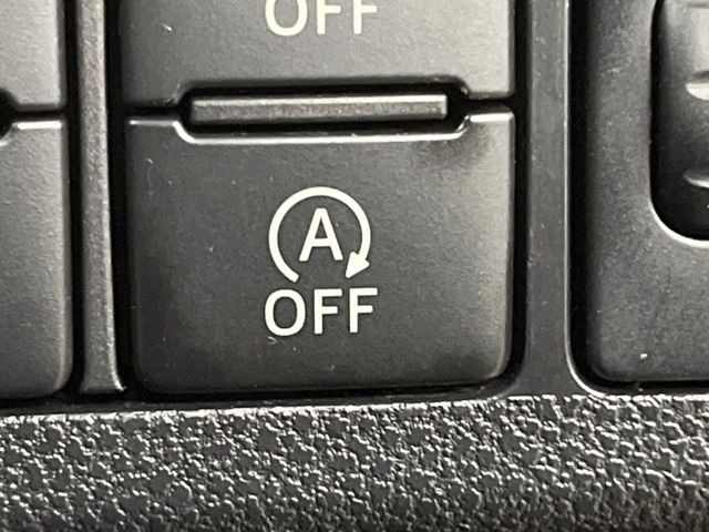 �y�A�C�h�����O�X�g�b�v�z�ԐM����a�؂Œ�Ԃ����ۂɃG���W�����~���A���ʂȔR���̏����}���܂��B�R��������ی�ɂȂ���@�\��G���W���̓u���[�L�𗣂��΍Ďn�����܂��B