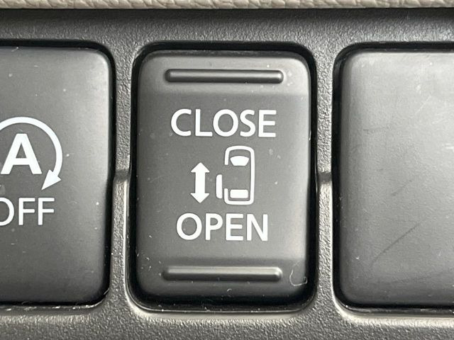 �y�p���[�X���C�h�h�A�z�X�}�[�g�L�[��^�]�Ȃ̃X�C�b�`�Ō�ȃX���C�h�h�A�̊J���\���d��������͂����ăh�A���J����K�v�������A�����Ȃ��q�l�ł��ȒP�ɊJ���߂ł����K�ł���