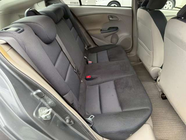 �C�ɂȂ邨�Ԃ�����܂�����E�̓d�b�ԍ����璼�ڂ��X�ɂ��₢���킹���������B�x�����@����ԗ����A��Ԃ܂łȂ�ł������������Ē����܂��B�X�^�b�t�ꓯ���A�����҂����Ă���܂��B