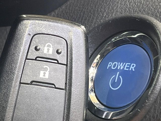 �y�X�}�[�g�L�[�z�J�o����|�P�b�g�ɓ��ꂽ�܂܂ł��h�A�̎{���E�������\�ȃX�}�[�g�L�[�𑕔��B�G���W���̃I���E�I�t�����J�M�����o���K�v����������Ƃ��Ă��֗��ł���