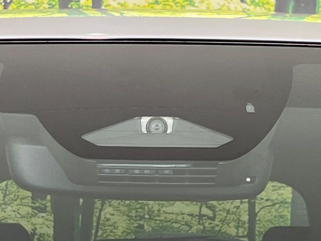 �y�g���^�Z�[�t�e�B�Z���X�z���s���ɑO���̎ԗ�����F�����A�Փ˂������Ȏ��͌x��ƃu���[�L�ŏՓˉ���Ɣ�Q�y�����A�V�X�g�B�����S�Ƀh���C�u�����y���݂��������܂��B