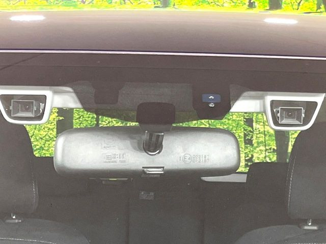 �y�A�C�T�C�gVer3�z�O���̎ԗ��������m���A�Փ˂������Ȏ��͌x��Œ��ӂ𑣂��A�u���[�L�𓥂ޗ͂��T�|�[�g�B�u���[�L�𓥂߂Ȃ������ꍇ�͏Փ˔�Q�y���u���[�L���쓮�A�Փˉ�����T�|�[�g���܂��B