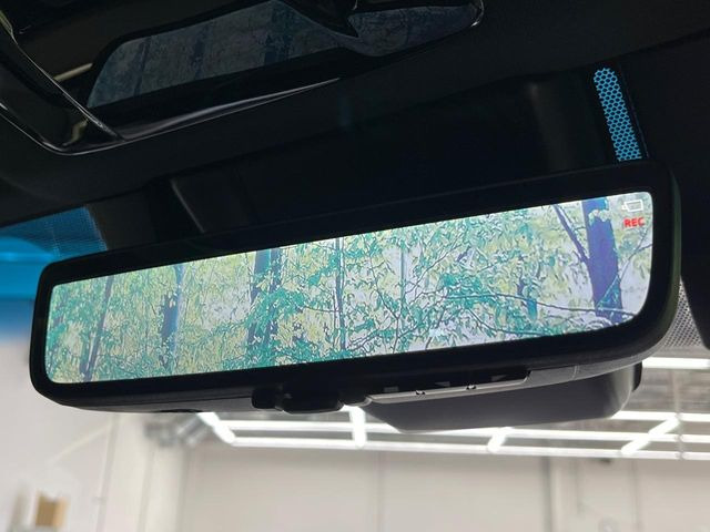 �y�f�W�^���C���i�[�~���[�z��Ȃ̑傫�ȉו��⓯��҂Ō�����m�F���Â炢���ł����S!�J�������B�e�����ԗ�����̉f�������[���~���[���ɕ\���B�N���A�Ȏ��E�ŏ󋵂̊m�F���\�ł�!