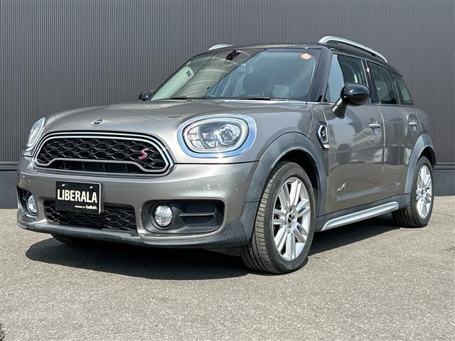 ミニクロスオーバークーパー SD オール4 4WD