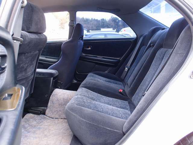 ���ł͓��荢��Ȋ󏭉��l�̍���BLTZ��BRW0318AW����!���Г��Ɏ��Ƀ^�C�����V�i�Ɍ����ρBTRD�X�|�[�c���x�[�X�ɃK�i�h�[���~���[�ABLTZ�ԍ����A�}�t���[�ȂǑ����̊󏭉��l�̍����p�[�c�𑕔�