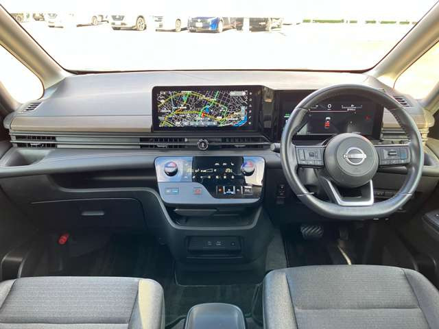 セレナ1.4 e-POWER ハイウェイスターV