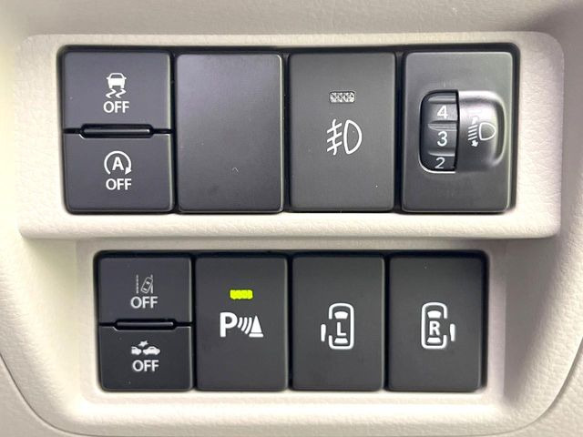 �y�����p���[�X���C�h�h�A�z�X�}�[�g�L�[��^�]�Ȃ̃X�C�b�`�Ō�ȗ����X���C�h�h�A�̊J���\���d��������͂����ăh�A���J����K�v�������A�����Ȃ��q�l�ł��ȒP�ɊJ���߂ł����K�ł���