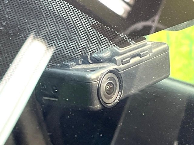 �y�h���C�u���R�[�_�[�z�h���C�u���R�[�_�[����!���s���͂������A������^�]�⎖�̂ɑ��������ہA�f���ŋL�^���A����̃��X�N�ɔ����܂��B���L�^�pSD�J�[�h�͂��q�l�����g�ł��������������K�v������܂��B