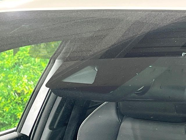 �y�v���N���b�V���Z�[�t�e�B�z�O���̎ԗ��������m���A�Փ˂������Ȏ��͌x��Œ��ӂ𑣂��A�u���[�L�𓥂ޗ͂��T�|�[�g�B�u���[�L�𓥂߂Ȃ������ꍇ�͏Փ˔�Q�y���u���[�L���쓮�A�Փˉ�����T�|�[�g���܂��B