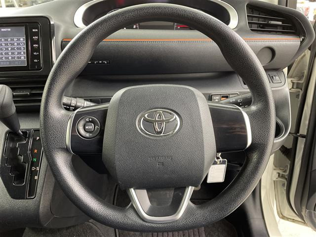 シエンタ1.5 X 4WD