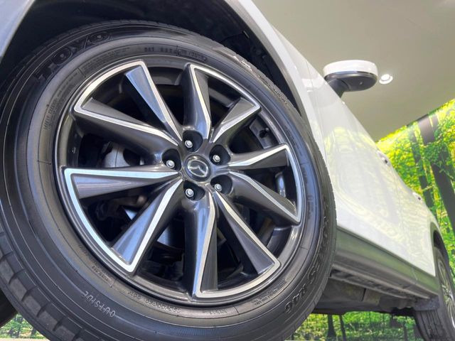 �y����19�C���`�A���~�z�C�[���z�O�ςɃ}�b�`���������A���~�z�C�[���𑕒����Ă���܂��B�e��ЊO�A���~�z�C�[����A�X�^�b�h���X�^�C�����戵�����Ă���܂��B���񂲑��k����������