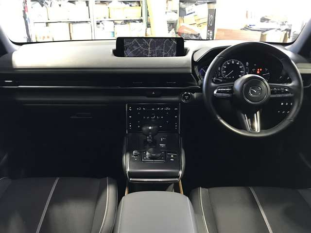 MX-30ロータリーEVナチュラル モノトーン