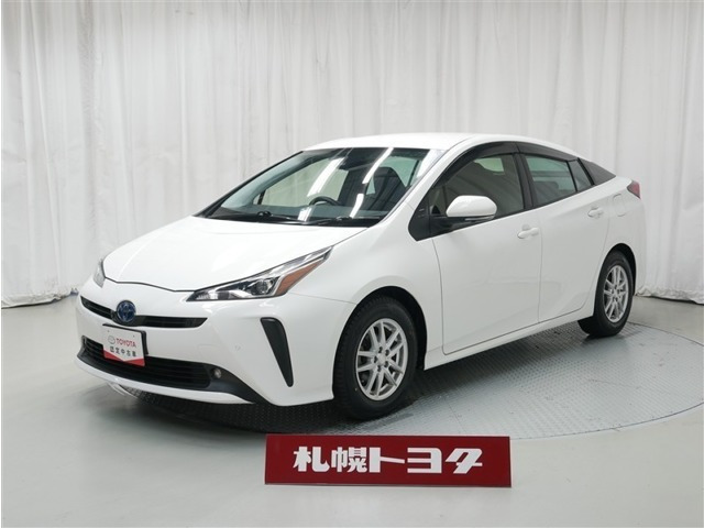 プリウス1.8 S E-Four 4WD
