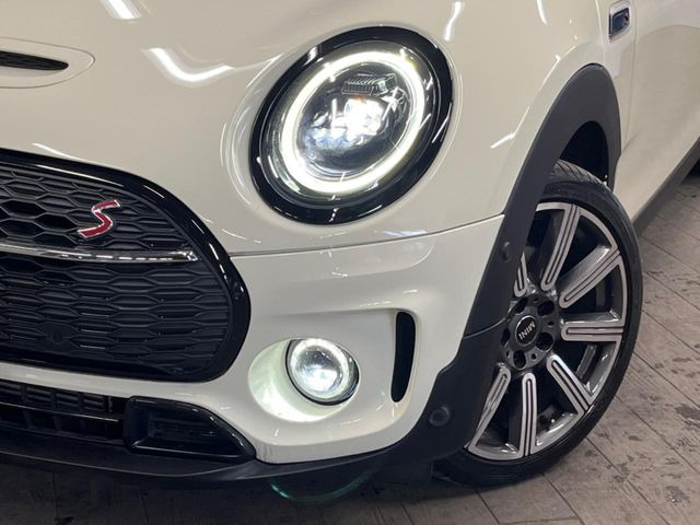 ��LED�w�b�h���C�g:��ԑ��s�����ǍD�Ȏ��E���m�ۂ����S���ĉ^�]�ł��鍂�P�xLED�w�b�h���C�g�𑕔�!�_�����x�������A����d�͂��}�����Ă��܂��B