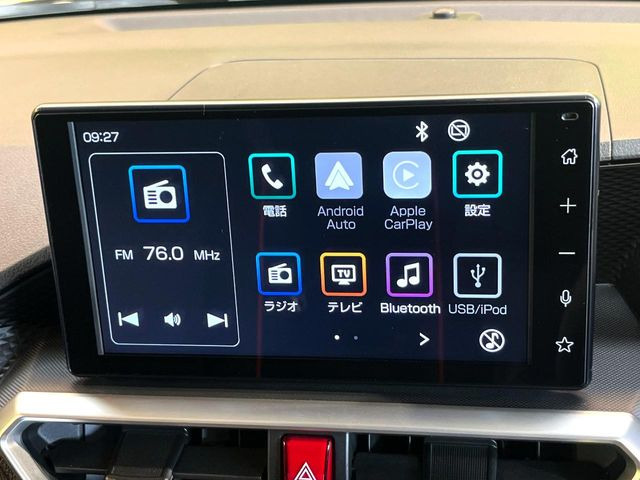 【9インチ ディスプレイオーディオ】大画面ディスプレイへお持ちのスマートフォンと連携して、ナビやbluetoothでの音楽再生が可能です♪デザインはもちろん操作性も良好!別途ナビ機能の取付可能です♪
