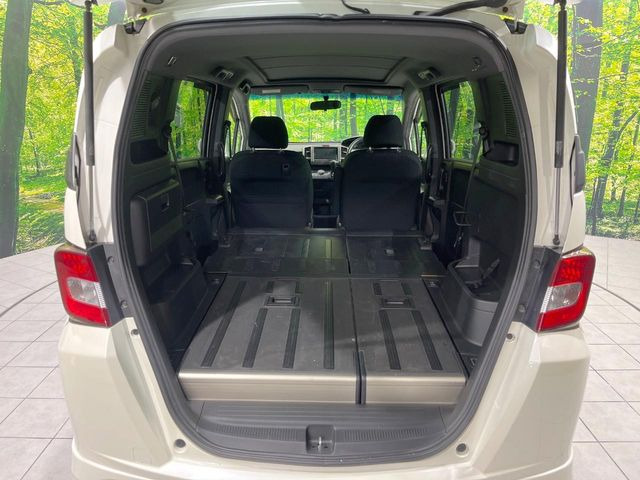 �h���d�l�̃��Q�b�W�́A�A�N�e�B�u�Ȏg�p�ɂ҂�����B�v�[����C�������͂��߁A�L�����v��E�B���^�[�X�|�[�c�̃V�[���ŔG�ꂽ�艘�ꂽ�ו���ςݍ���ł��ȒP�ɂӂ���邱�Ƃ��ł��A���������y�X�ł���