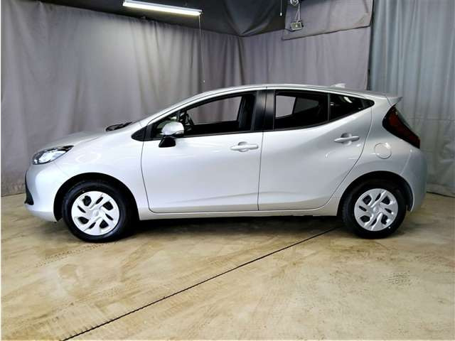 アクア1.5 X E-Four 4WD