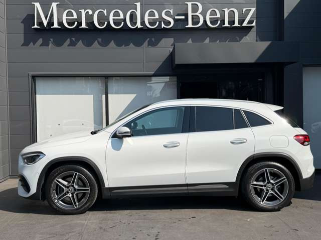 GLAクラスGLA200d 4マチック AMGライン 4WD
