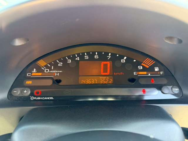 �C�ɂȂ邨�Ԃ�����܂�����E�̓d�b�ԍ����璼�ڂ��X�ɂ��₢���킹���������B�x�����@����ԗ����A��Ԃ܂łȂ�ł������������Ē����܂��B�X�^�b�t�ꓯ���A�����҂����Ă���܂��B