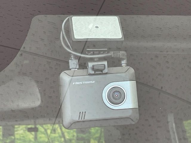 �y�h���C�u���R�[�_�[�z�h���C�u���R�[�_�[����!���s���͂������A������^�]�⎖�̂ɑ��������ہA�f���ŋL�^���A����̃��X�N�ɔ����܂��B���L�^�pSD�J�[�h�͂��q�l�����g�ł��������������K�v������܂��B