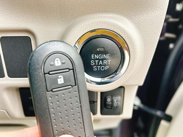 �y�X�}�[�g�L�[&�v�b�V���X�^�[�g�V�X�e���z�J�o����|�P�b�g�ɓ��ꂽ�܂܃h�A�̊J���ł��A�����^�b�`�Ŋy�X�G���W�����������܂���