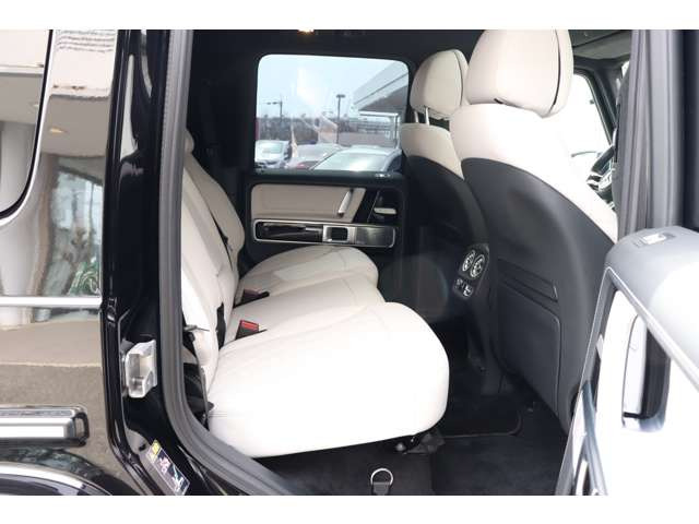GクラスG450d ローンチ エディション (ISG)  4WD