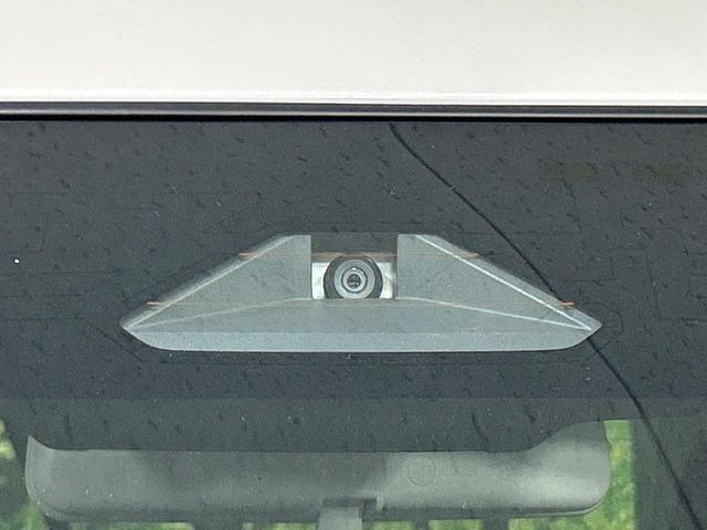 �y�X�Y�L �Z�[�t�e�B�T�|�[�g�z���s���ɑO���̎ԗ�����F�����A�Փ˂������Ȏ��͌x��ƃu���[�L�ŏՓˉ���Ɣ�Q�y�����A�V�X�g�B�����S�Ƀh���C�u�����y���݂��������܂��B