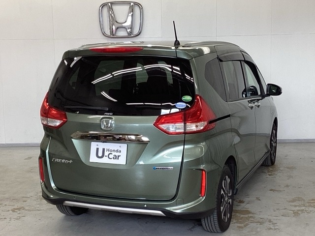 フリード+1.5 ハイブリッド クロスター ホンダセンシング 4WD