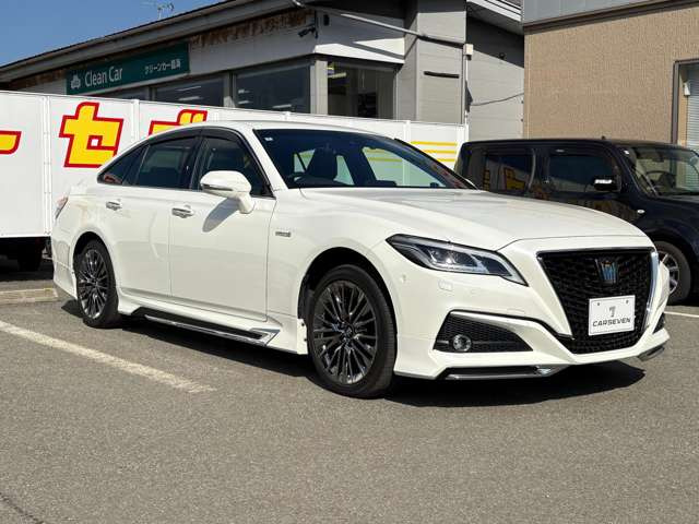 クラウンハイブリッド 2.5 G エグゼクティブ Four 4WD