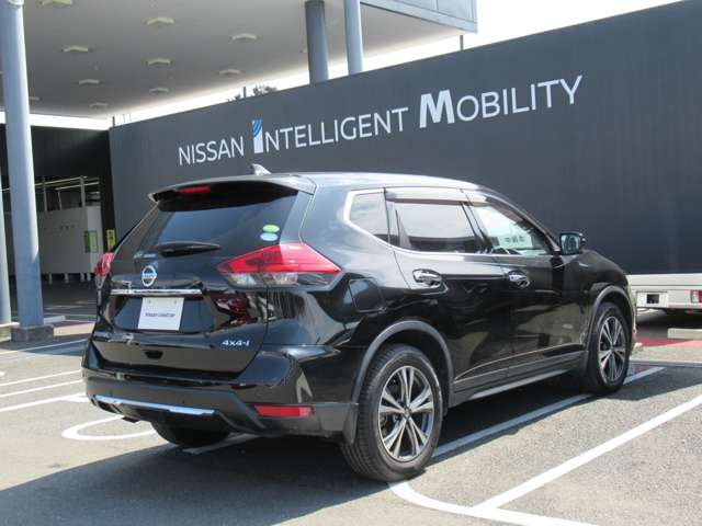 エクストレイル2.0 20Xi 4WD