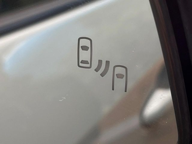 �y�u���C���h�X�|�b�g���j�^�[�z���s���A�h�A�~���[�̎��p�ɂȂ�₷���ӏ��Ɍ㑱�Ԃ��ڋ߂���ƃT�C�h�~���[�̃����Y�Ɍx����\��!�h���C�o�[�ɒ��ӊ��N�����Ă���܂��B