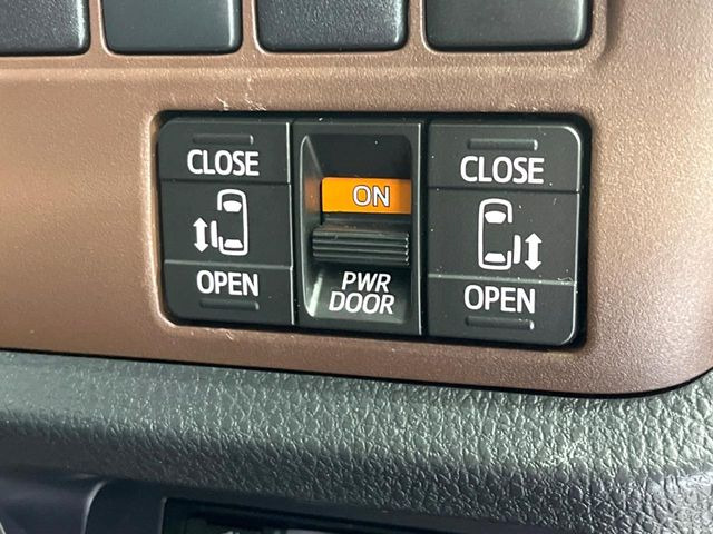 �y�����p���[�X���C�h�h�A�z�X�}�[�g�L�[��^�]�Ȃ̃X�C�b�`�Ō�ȗ����X���C�h�h�A�̊J���\���d��������͂����ăh�A���J����K�v�������A�����Ȃ��q�l�ł��ȒP�ɊJ���߂ł����K�ł���