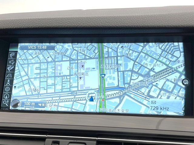 �������i�r:��̊��̂���i�r�́A����������ԓ������o���Ă���܂��B�I�[�f�B�I�@�\���[�����Ă���܂��̂ŁA�^�]�����y���߂܂���