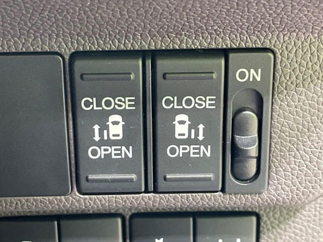 フリードハイブリッド