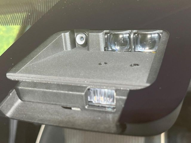 �y�v���N���b�V���Z�[�t�e�B�z�O���̎ԗ��������m���A�Փ˂������Ȏ��͌x��Œ��ӂ𑣂��A�u���[�L�𓥂ޗ͂��T�|�[�g�B�u���[�L�𓥂߂Ȃ������ꍇ�͏Փ˔�Q�y���u���[�L���쓮�A�Փˉ�����T�|�[�g���܂��B