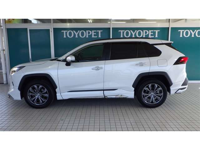 RAV42.5 ハイブリッド G E-Four 4WD