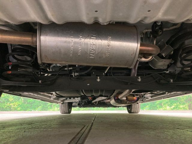 ����肪���ꂢ�Ȃ����ɁA�h�K���H�̎{�H���I�X�X���B�~��n��͂������A���ݕ��ɂ��Z���̕���A��Ń}�����E�E�B���^�[�X�|�[�c���������ɂ��D�]���������Ă���܂��B