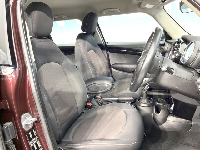 ���V�[�g�̎g�p��:�j��E�ւ�������Ȃ��A�����̒ʂ肫�ꂢ�ȏ�Ԃ��ێ����Ă���܂��B�܂��A�����N���[�j���O�E�R�[�e�B���O�����p�����������܂��B