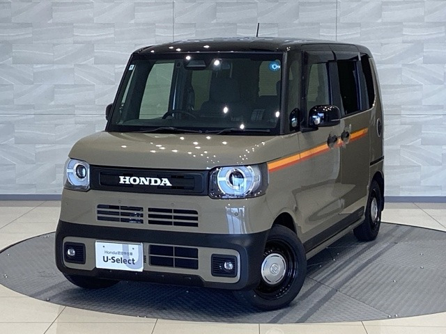 N-BOXジョイ 2トーン