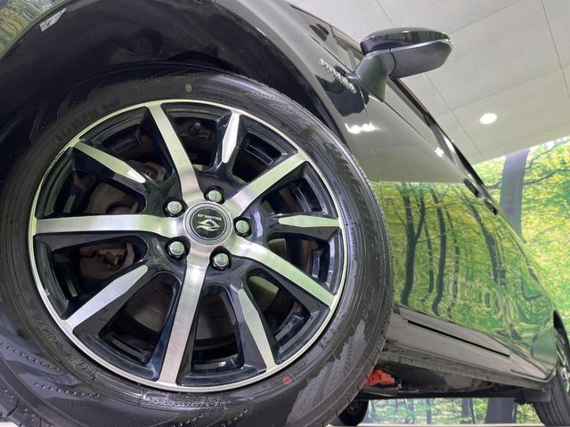 �y15�C���`�A���~�z�C�[���z�O�ςɃ}�b�`�����A���~�z�C�[���𑕒����Ă���܂��B�e��A���~�z�C�[����A�X�^�b�h���X�^�C�����戵�����Ă���܂��B���񂲑��k����������