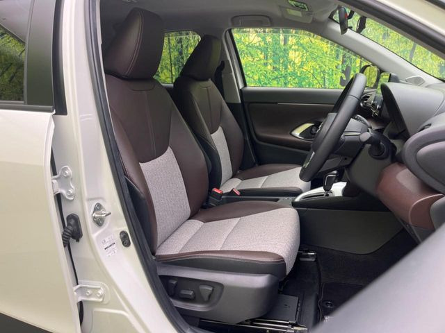 �y�n�[�t���U�[�V�[�g�z�������ƍ���S�n�𗼗������l�C�̃V�[�g���w�ʁE���ʂ̃t�@�u���b�N�f�ނ́A�ʋC���̗ǂ��⊊��ɂ����ɗD��Ă��܂��B�C���╞���ɍ��E���ꂸ���K�ɂ���肢�������܂��B