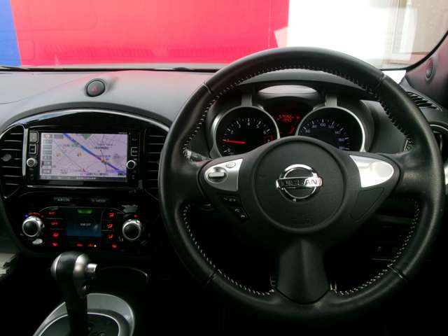 ジューク1.5 15RX V アーバンセレクション