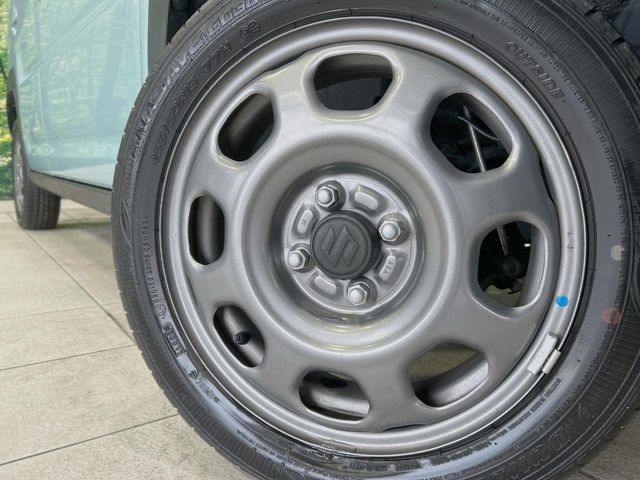 �y����15�C���`�A���~�z�C�[���z�O�ςɃ}�b�`���������A���~�z�C�[���𑕒����Ă���܂��B�e��ЊO�A���~�z�C�[����A�X�^�b�h���X�^�C�����戵�����Ă���܂��B���񂲑��k����������