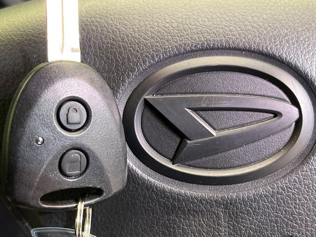 �y�L�[���X�z�������ꂽ�ꏊ����ł��{�^����Ńh�A�̊J���E�{�����ł���̂łƂ��Ă��֗�!�h�A�̌�������ɏ������邱�Ƃ�����܂����