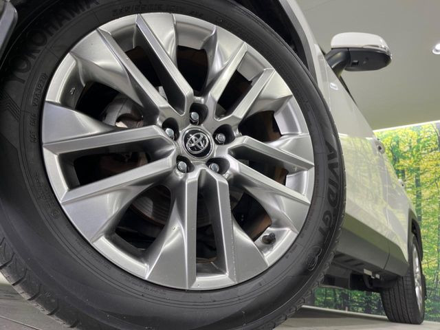 �y����18�C���`�A���~�z�C�[���z�O�ςɃ}�b�`���������A���~�z�C�[���𑕒����Ă���܂��B�e��ЊO�A���~�z�C�[����A�X�^�b�h���X�^�C�����戵�����Ă���܂��B���񂲑��k����������